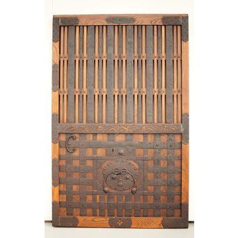 鉄金具尽 波兎と巾着金具 総欅格子蔵戸　W002Y