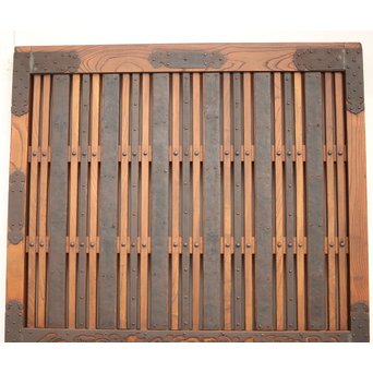 鉄金具尽 波兎と巾着金具 総欅格子蔵戸　W002Y 