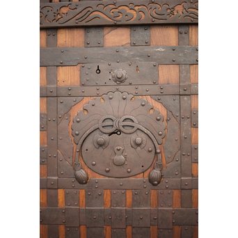 鉄金具尽 波兎と巾着金具 総欅格子蔵戸　W002Y 