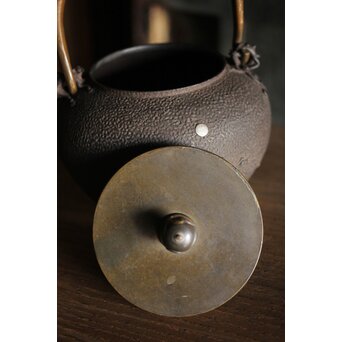 亀文堂 波千鳥 楼閣山水銀象嵌 鉄瓶 湯沸　M227 