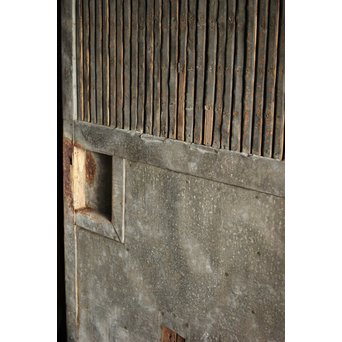 アルミ板の蔵戸　W007 