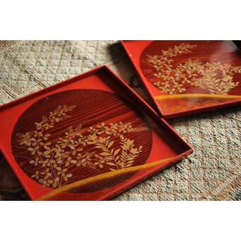 萩秋草朱塗蒔絵 膳五枚　Q111 