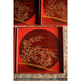 萩秋草朱塗蒔絵 膳五枚　Q111 