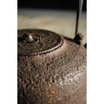 紫金堂 忠三郎系 時代鉄環摘蓋 平提手 天明形手取釜/鉄瓶/湯沸　M229 