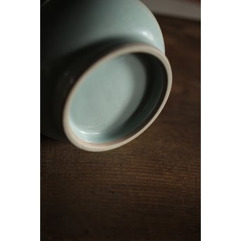 二代 諏訪蘇山 南宋青磁一輪生　P199 