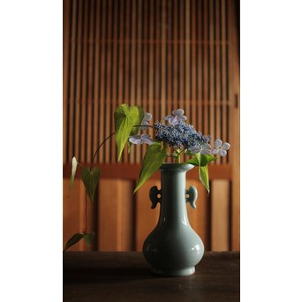 二代 諏訪蘇山 南宋青磁一輪生　P199