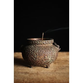 少砂瓶系 銅の古鉄風香炉　M232 