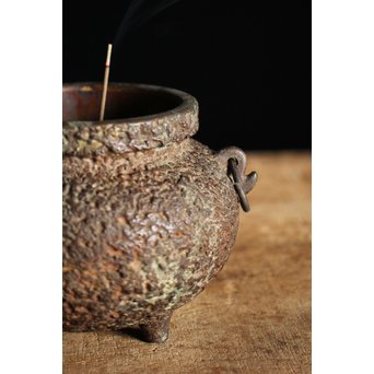 少砂瓶系 銅の古鉄風香炉　M232 