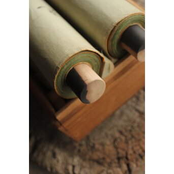 倣 狩野益信 龍虎図 絹本水墨掛軸 対幅　Z233 