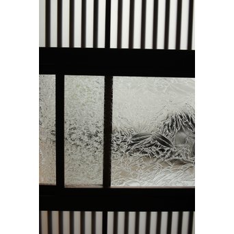 窓付 背面ガラスの細身格子戸 4枚1組　L1037Y 