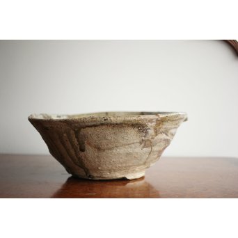 古常滑焼 鉢片口　P202 