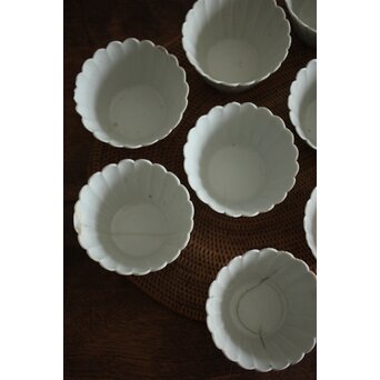 古伊万里白磁 菊型向付 10客1組　P204 