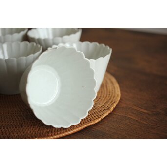 古伊万里白磁 菊型向付 10客1組　P204 