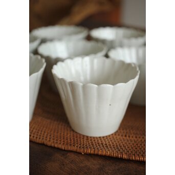 古伊万里白磁 菊型向付 10客1組　P204 