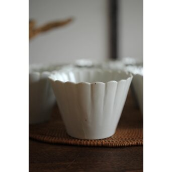 古伊万里白磁 菊型向付 10客1組　P204 