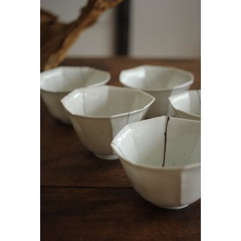 古九谷白磁 八角面取向付 7客　P205 