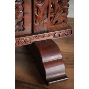 日光彫と明治刺繍の衝立　X260Y 