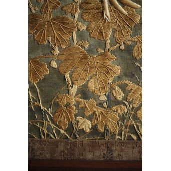 日光彫と明治刺繍の衝立　X260Y 