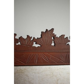 日光彫と明治刺繍の衝立　X260Y 