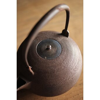 糸目 日ノ丸型 小型鉄瓶/湯沸　M238 