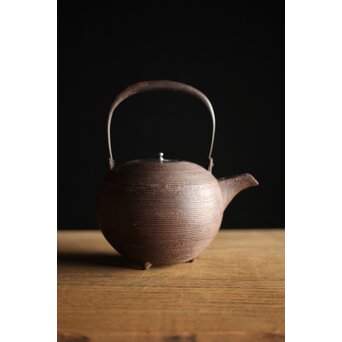 糸目 日ノ丸型 小型鉄瓶/湯沸　M238 