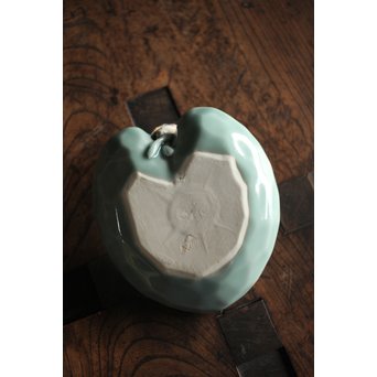 初代 深川忠次 真葛/眞葛香山写 青磁釉 翡翠 菓子器　P206 