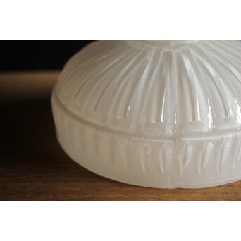 プレスガラス電笠　A2017 