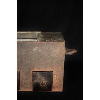 喜道作 川口鋳物か 鉄長火鉢/風炉/香炉と鉄瓶　M243 