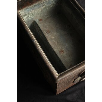 喜道作 川口鋳物か 鉄長火鉢/風炉/香炉と鉄瓶　M243 