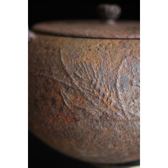 南部名人 釜師 小泉仁左エ門 虫食手平丸型鉄瓶　M244 