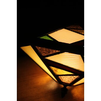 多面体ステンドグラスの照明　A2024Y 