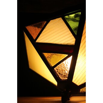 多面体ステンドグラスの照明　A2024Y 