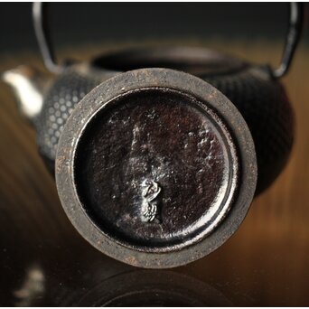 砂鉄本体銘 豆鉄瓶/急須　M248 