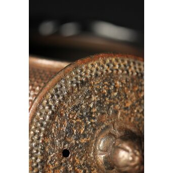 南部岩鋳釜師 清末作 純砂鉄/捻提手/霰紋平丸形急須/小鉄瓶　M250 