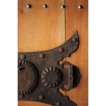 白木総欅重厚鉄金具蔵戸　W012Y 