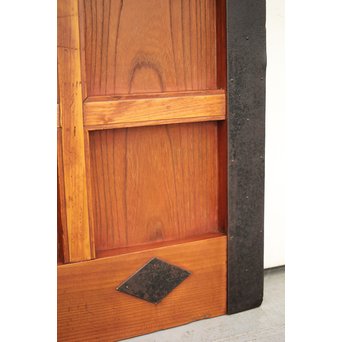 鉄格子 升腰板蔵戸　W015Y 