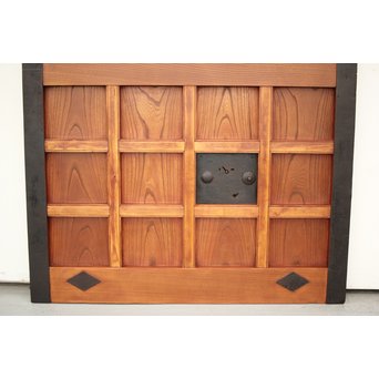 鉄格子 升腰板蔵戸　W015Y 