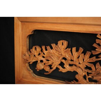 曲雲銘 井波 ガラス入中型松木彫欄間　R0074 