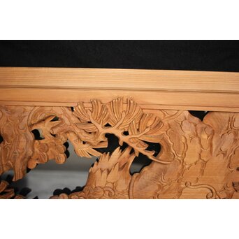 曲雲銘 井波 ガラス入中型松木彫欄間　R0074 