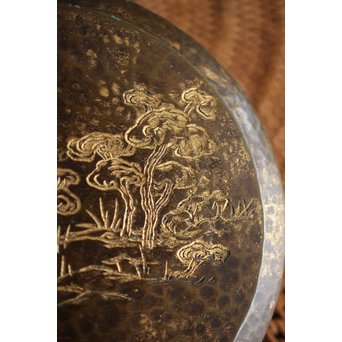 金谷五郎三郎 鎚目霊芝彫ヤンポ/蓋物　M253 