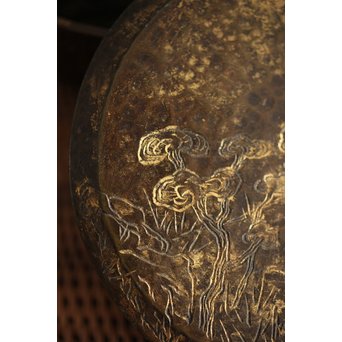 金谷五郎三郎 鎚目霊芝彫ヤンポ/蓋物　M253 