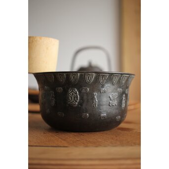 名越昌晴 古青銅器風 斑紫銅建水　M254 