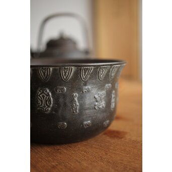 名越昌晴 古青銅器風 斑紫銅建水　M254 