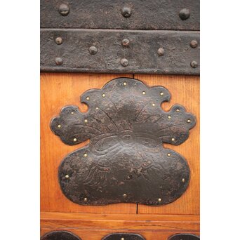 吉祥紋 金具尽総欅格子蔵戸　W024Y 