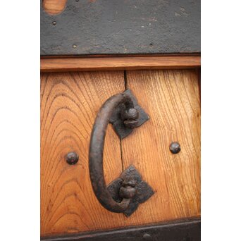 吉祥紋 金具尽総欅格子蔵戸　W024Y 