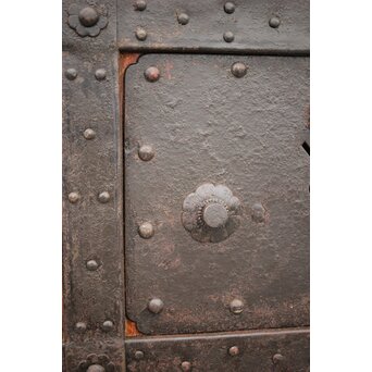 吉祥紋 金具尽総欅格子蔵戸　W024Y 