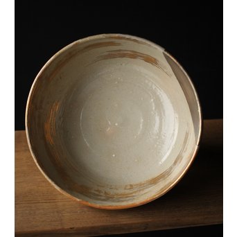 北大路魯山人写 武蔵野 菓子鉢 鑓水焼 月に秋草　P221 