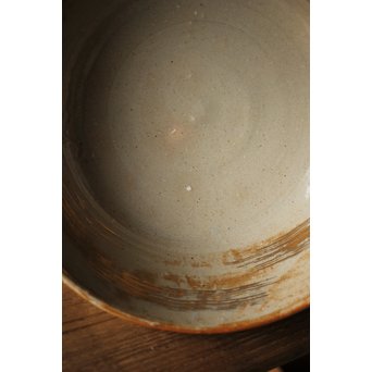 北大路魯山人写 武蔵野 菓子鉢 鑓水焼 月に秋草　P221 