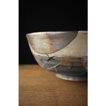 北大路魯山人写 武蔵野 菓子鉢 鑓水焼 月に秋草　P221 