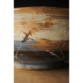 北大路魯山人写 武蔵野 菓子鉢 鑓水焼 月に秋草　P221 